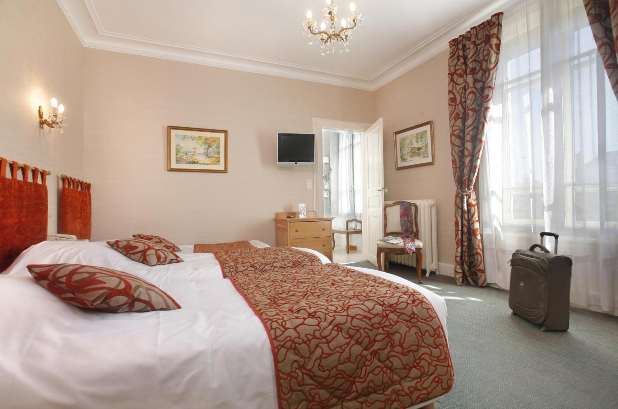 The Originals Boutique, Hotel Normandie, Осер Екстер'єр фото
